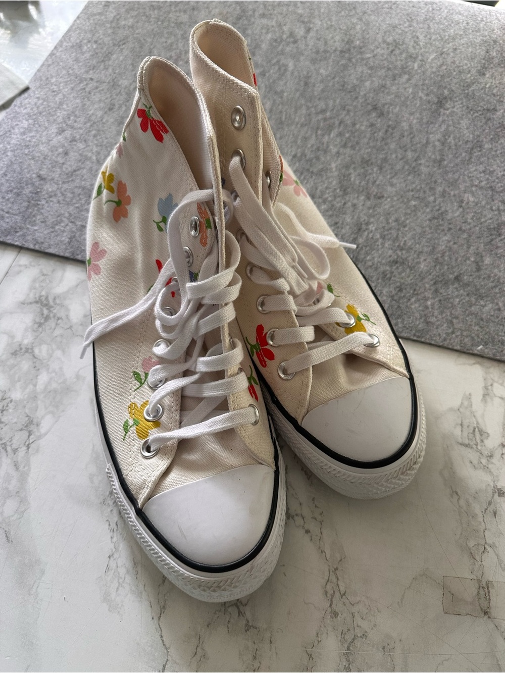 Converse High Top Garden Party Sneakers - Picture 5 of 8